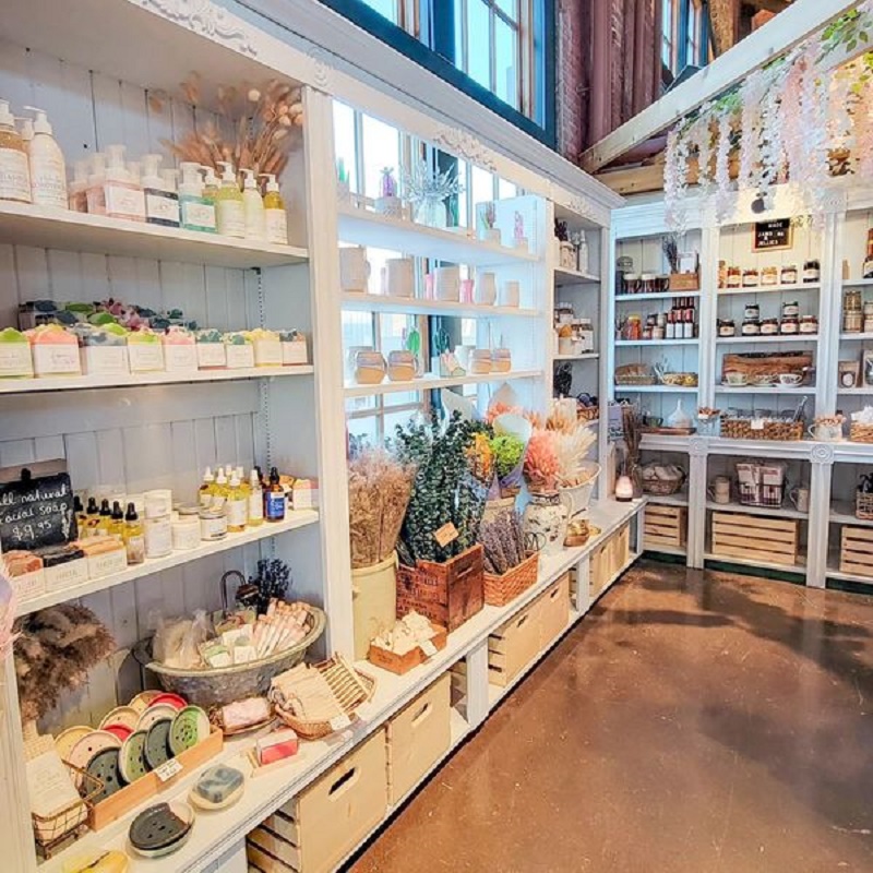 lavender-farm-founders-hall